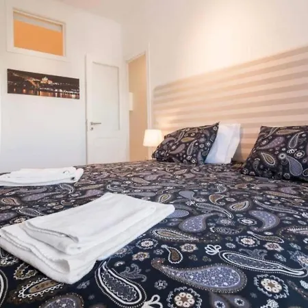 Graça With Terrace In *