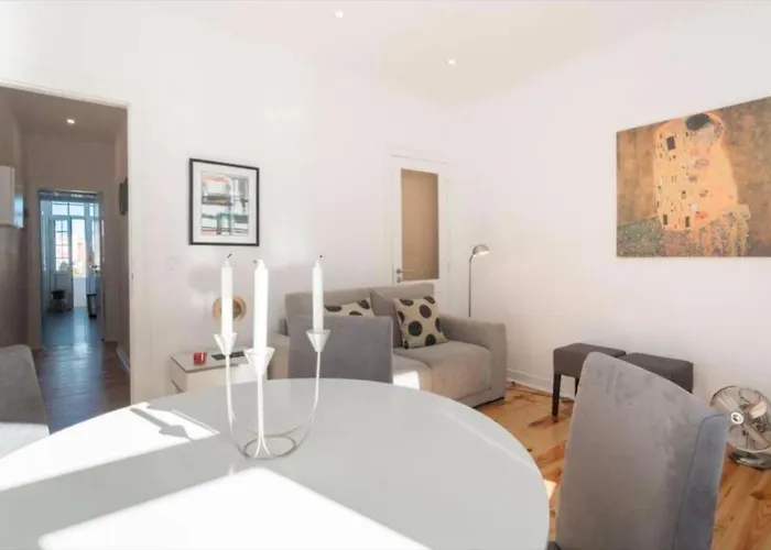 Graça With Terrace In Apartamento