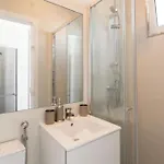Apartment Graca With Terrace In