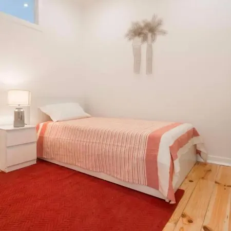 Graca With Terrace In * Lissabon