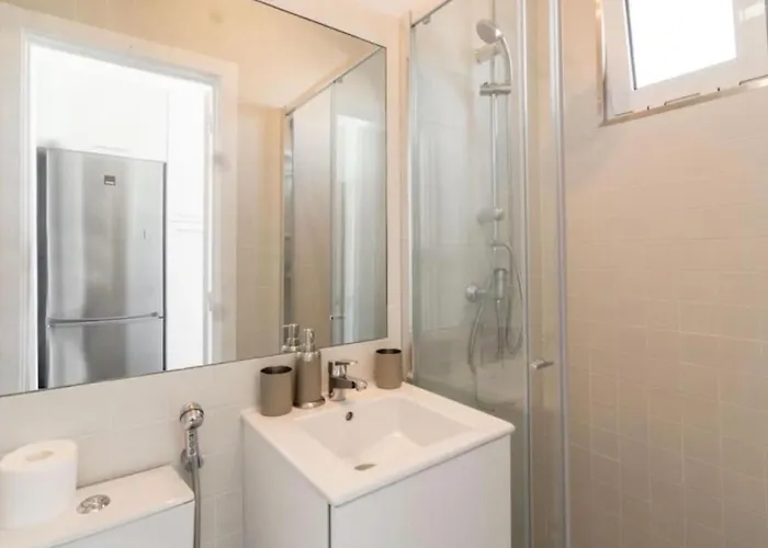 Graca With Terrace In Lisboa